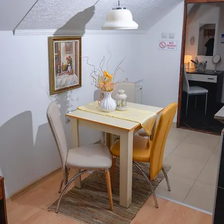 Apartment Apartman Danka *